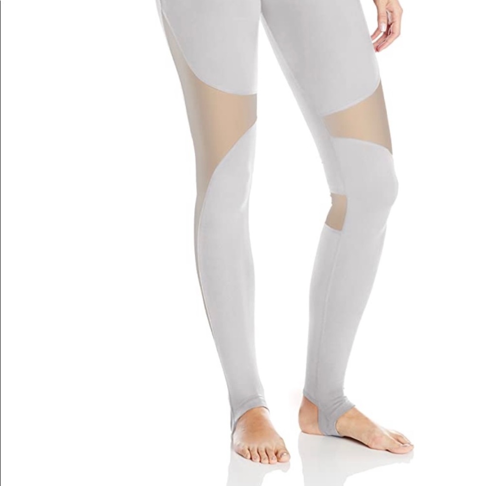 Alo Yoga Coast Stirrup Legging Sz SM